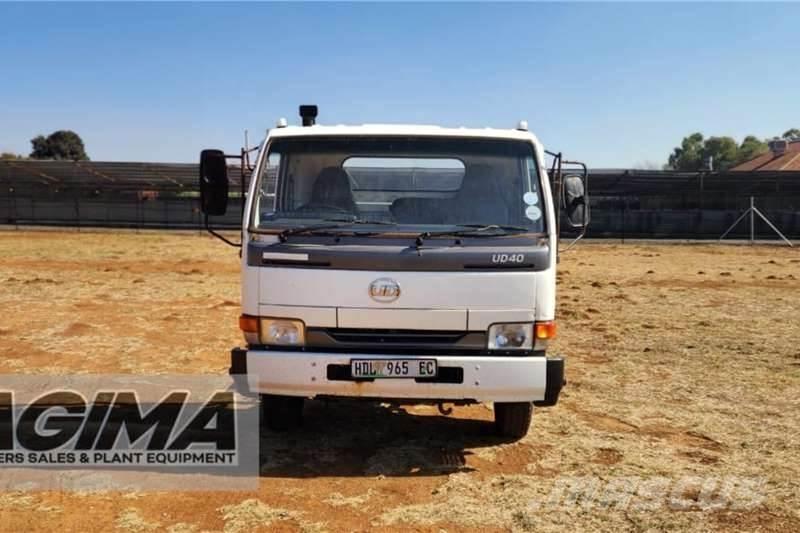 Nissan UD40 Inne