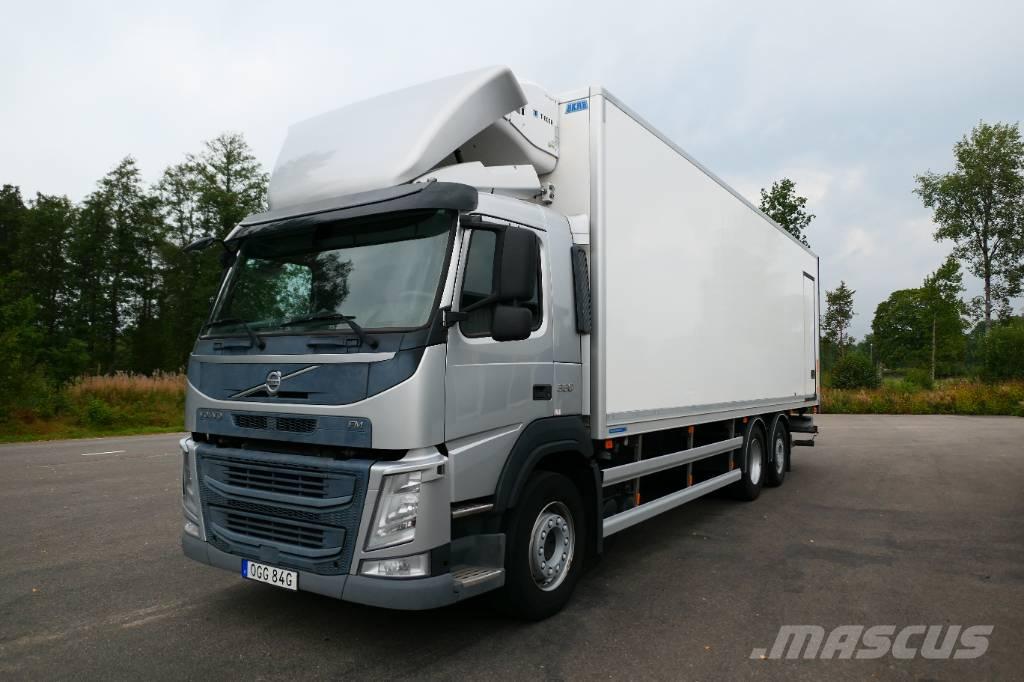 Volvo Fm330 6x2*4 Chłodnie samochodowe