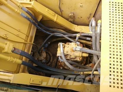 CAT 325 D Koparki gąsienicowe