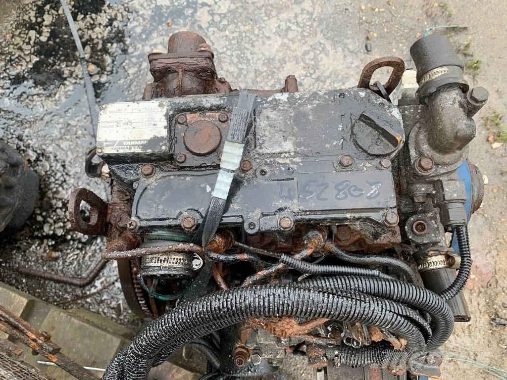 Yanmar 3TNV76 ENGINE Silniki