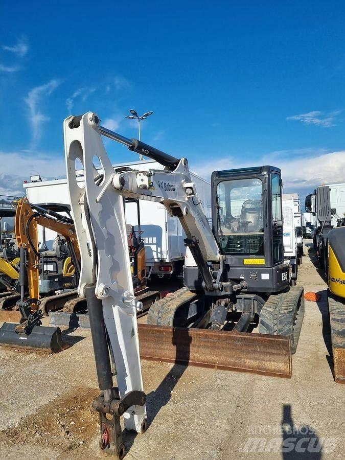 Bobcat E55 Minikoparki