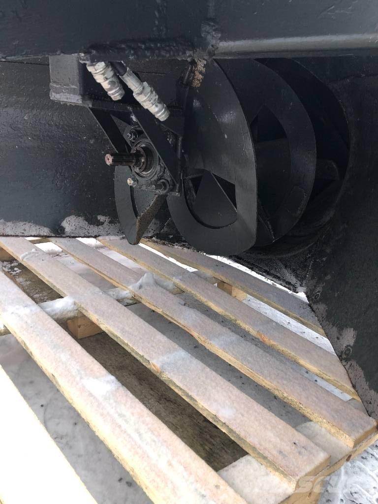 Ala-talkkari AT 260 Pługi wirnikowe