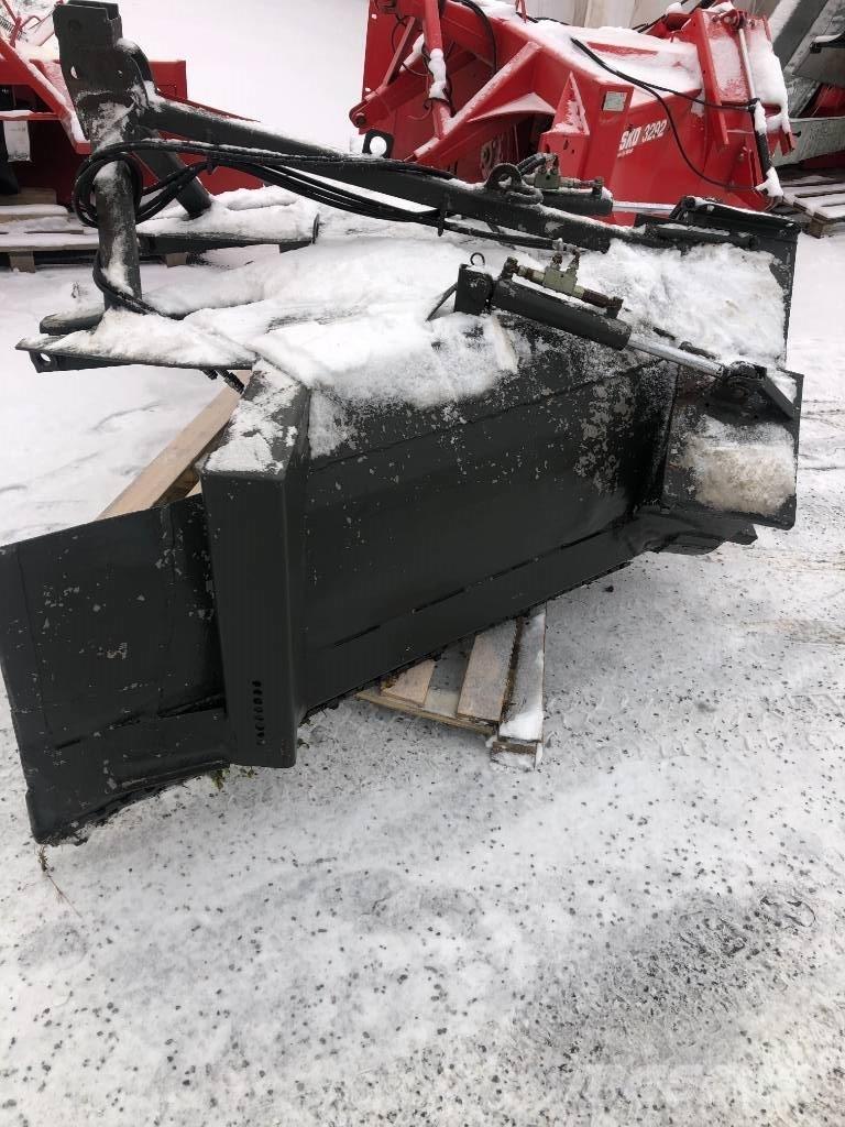 Ala-talkkari AT 260 Pługi wirnikowe