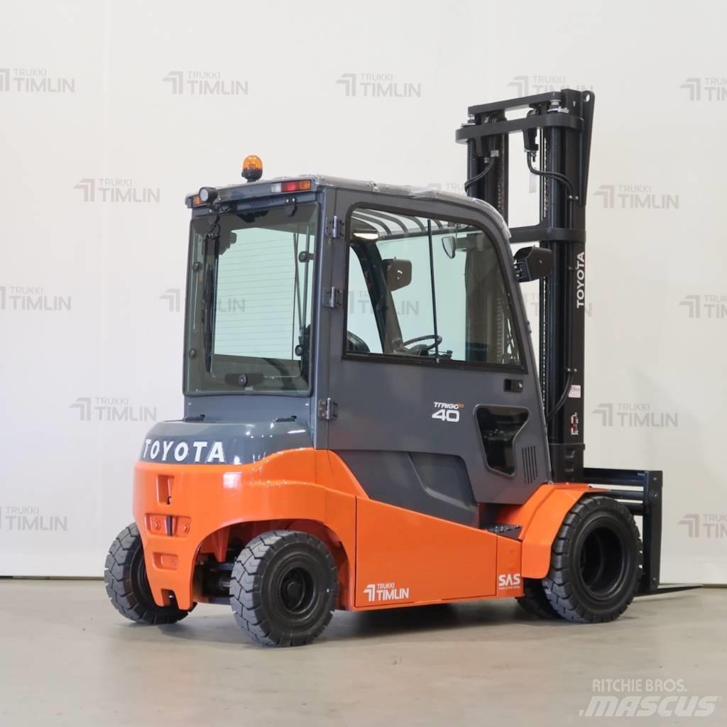 Toyota 8FBMT40 Wózki elektryczne