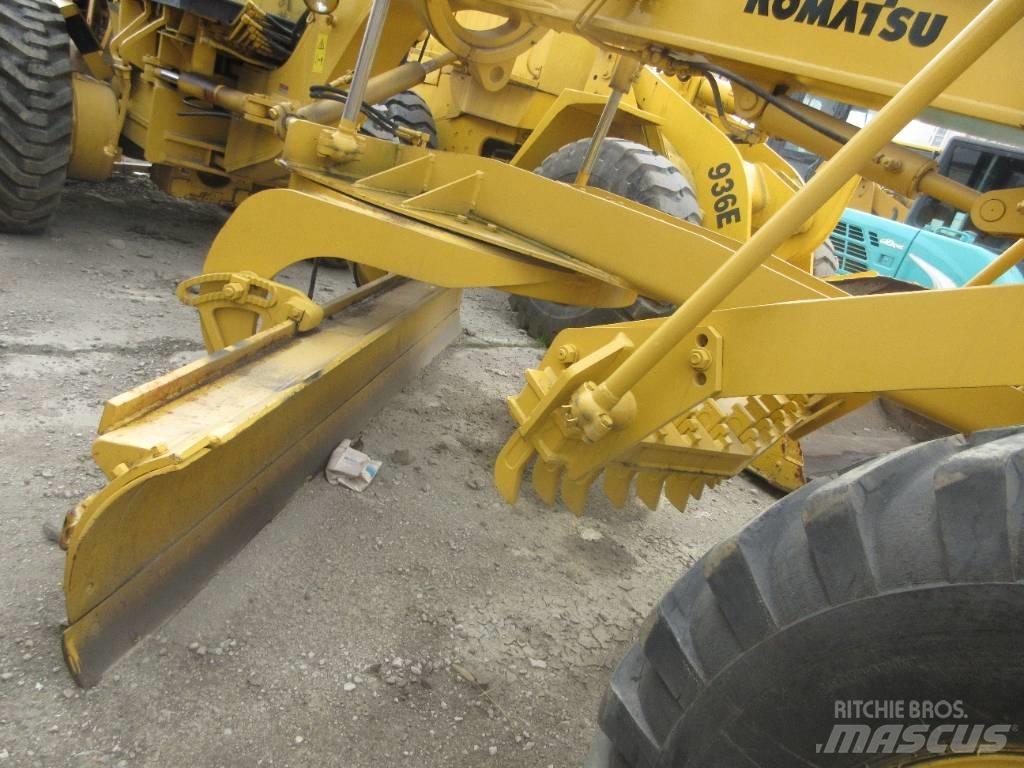 Komatsu GD 623 Równiarki
