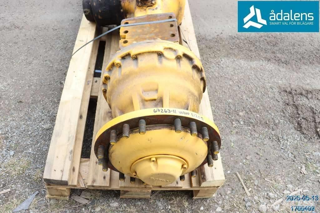 Volvo L 120 G Mosty, wały i osie