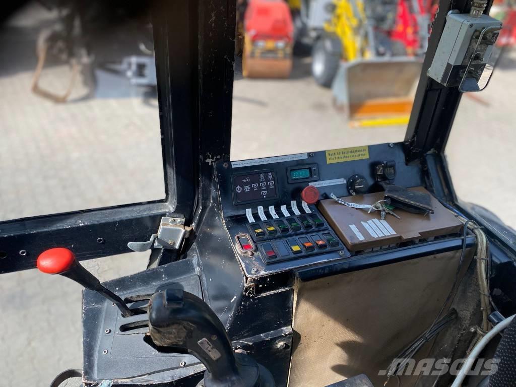 John Deere 6400 Traktory leśne