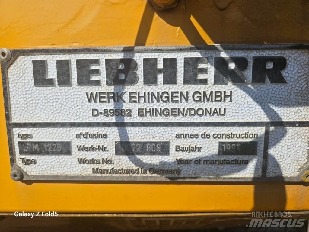 Liebherr LTM1225 Żurawie szosowo-terenowe