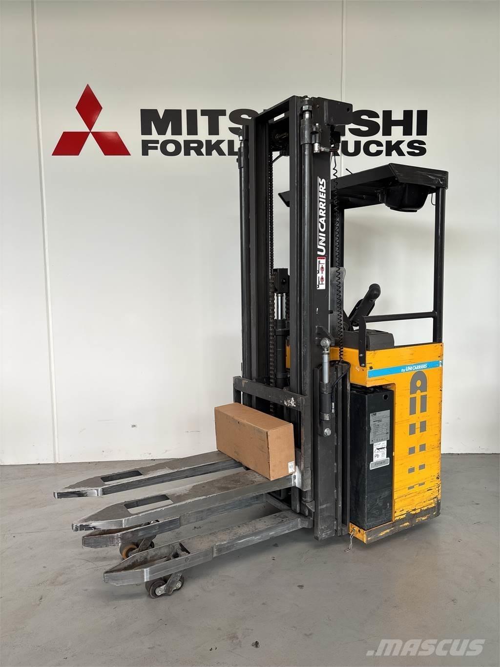 Atlet X160 Wózki widłowe unoszące z dyszlem