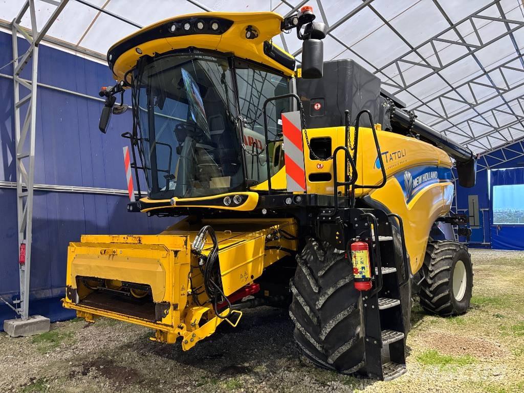 New Holland CX 8.90 Kombajny zbożowe