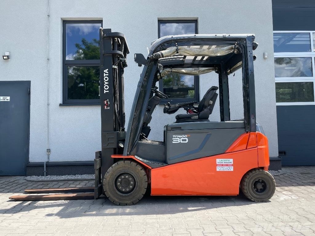 Toyota 8FBMT30 Wózki elektryczne