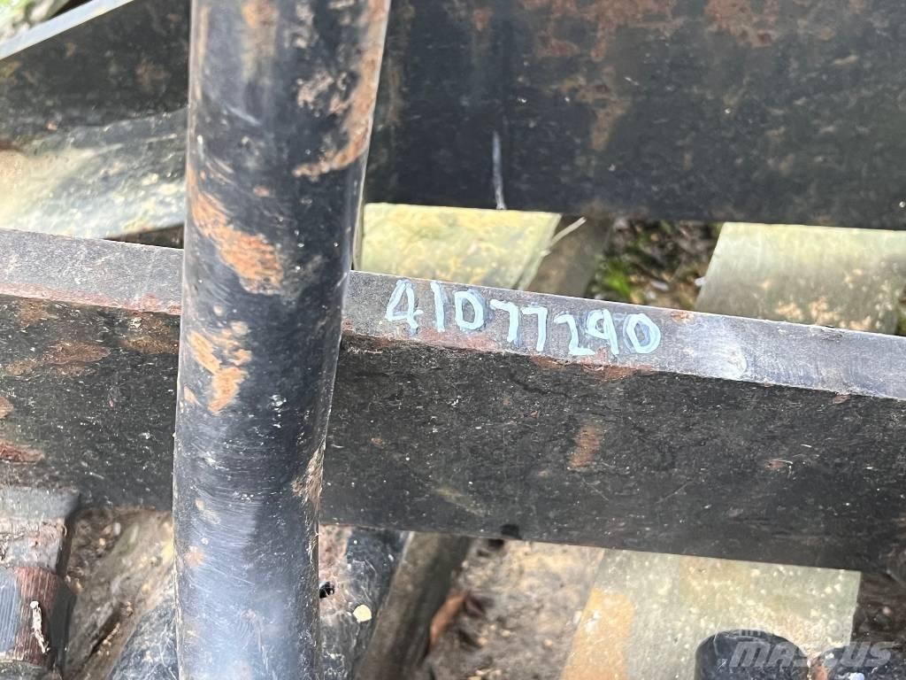 JCB Q FIT FORKS Inny sprzęt do załadunku i kopania