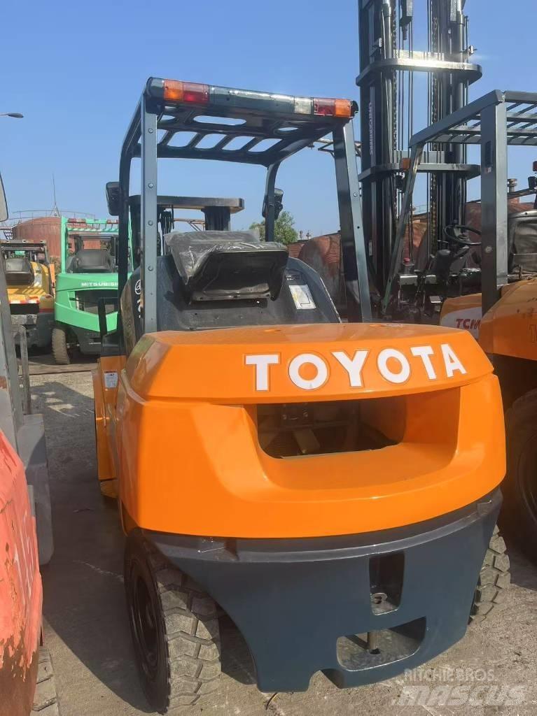 Toyota FD 50 Wózki Diesla