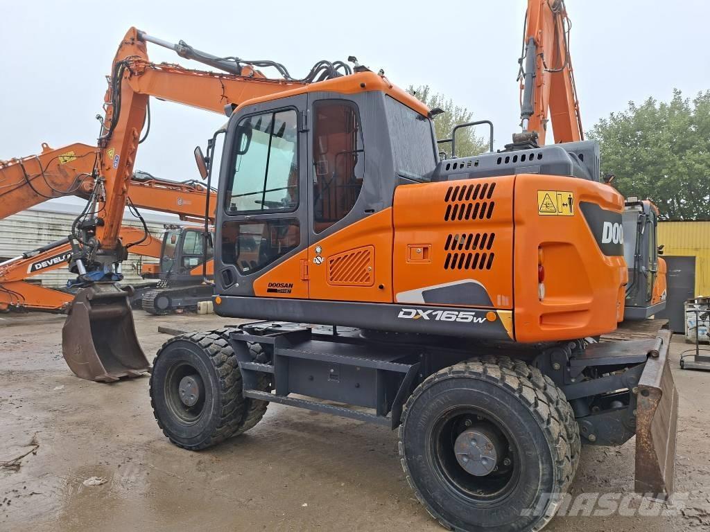 Doosan DX 165 W-5 Koparki kołowe