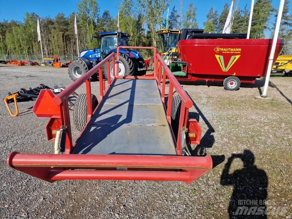 Ysta RV-3 Przyczepy do przewozu słomy w belach