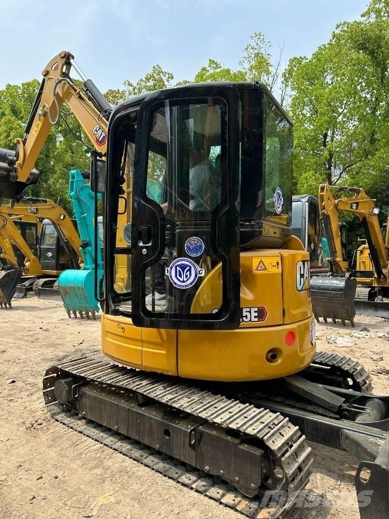 CAT 303.5E2 Minikoparki