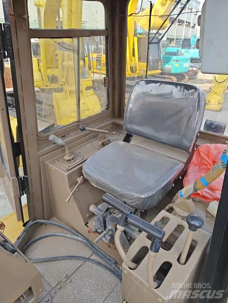 CAT D 6 G Spycharki gąsienicowe