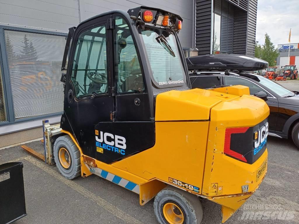 JCB Teletrukki Wózki elektryczne