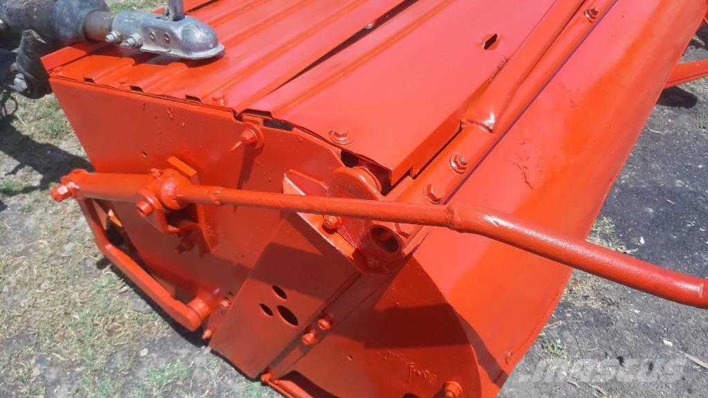 Kuhns Mfg 200 Kosiarki