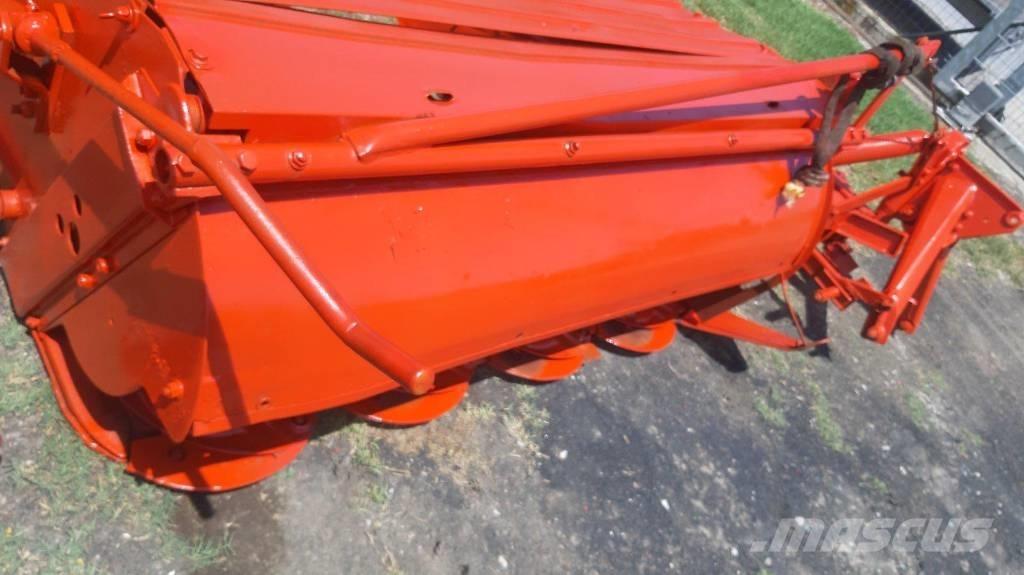 Kuhns Mfg 200 Kosiarki