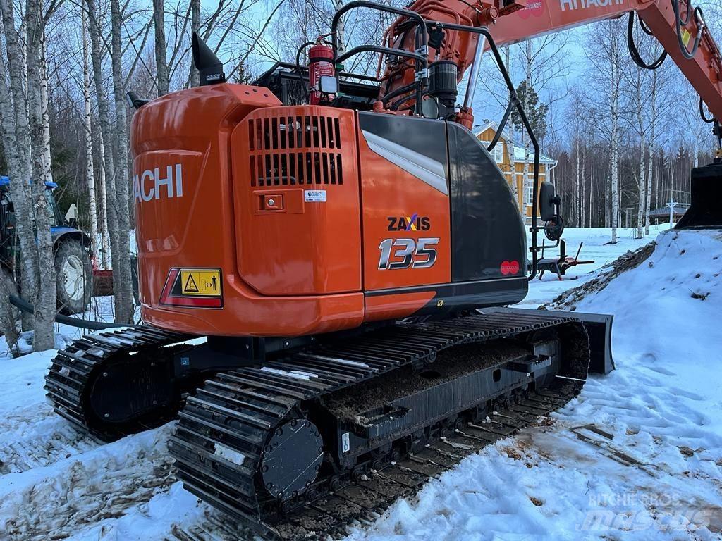Hitachi ZX135US-7 Koparki gąsienicowe