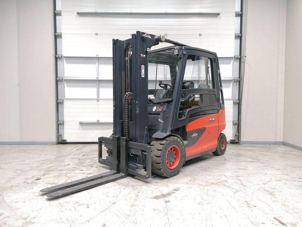 Linde E50HL-01 Wózki elektryczne