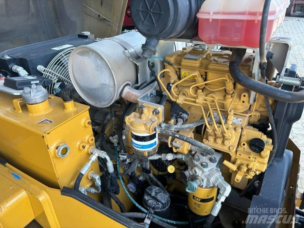 CAT CB 24 B Walce dwubębnowe