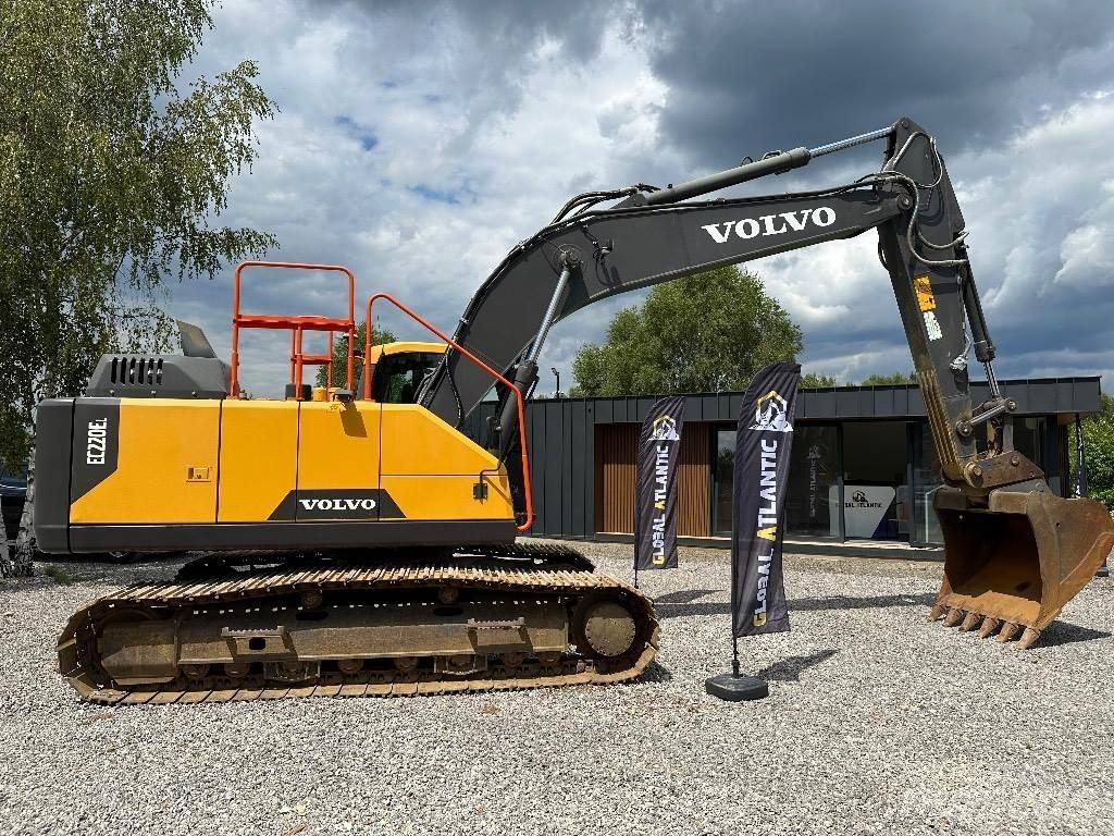 Volvo EC 220 E L Koparki gąsienicowe