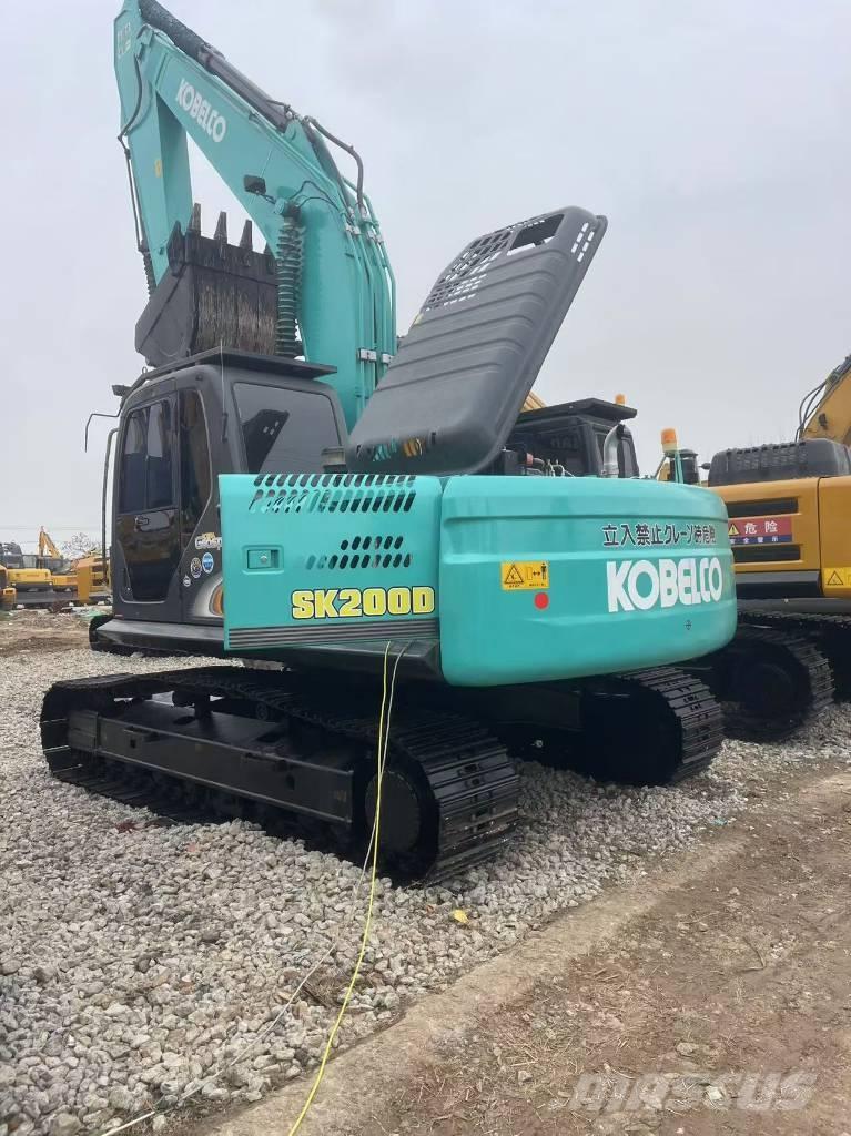 Kobelco SK 200 Koparki gąsienicowe