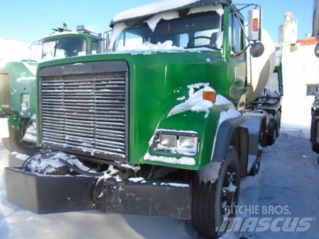 Freightliner FLC 112 Inne
