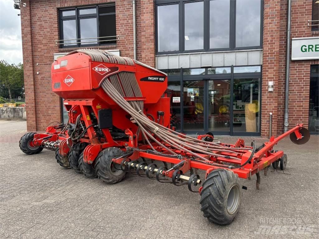 Kuhn Megant 600 Maszyny rolnicze - Inne