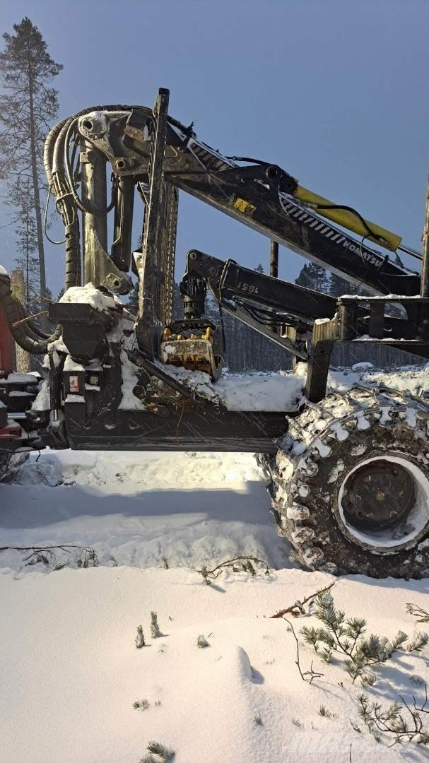 Komatsu 895 Forwardery