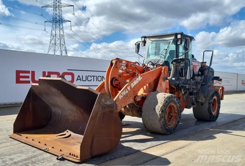 Hitachi ZW 220-6 Ładowarki kołowe