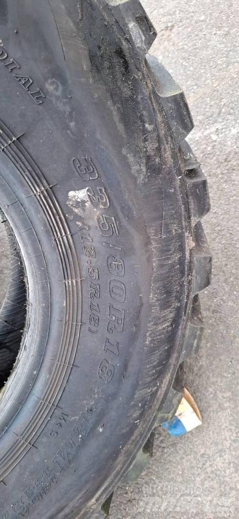 Dunlop 335/80R18 Opony, koła i felgi