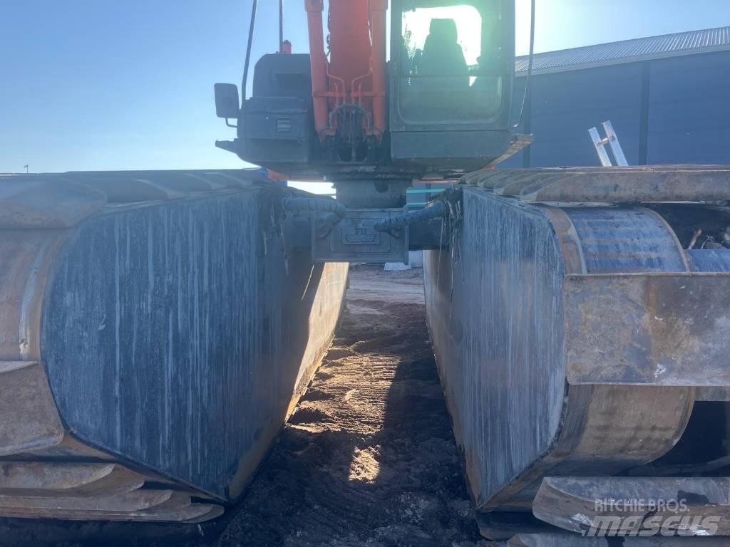 Hitachi ZX 130LCN Koparki pływające - amfibie