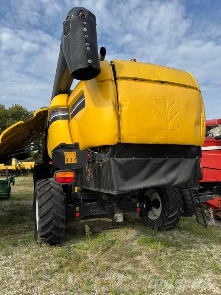 New Holland CX 760 Kombajny zbożowe