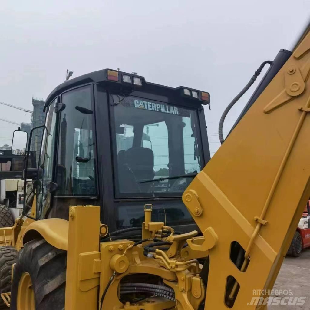 CAT 420 F Koparko-ładowarki