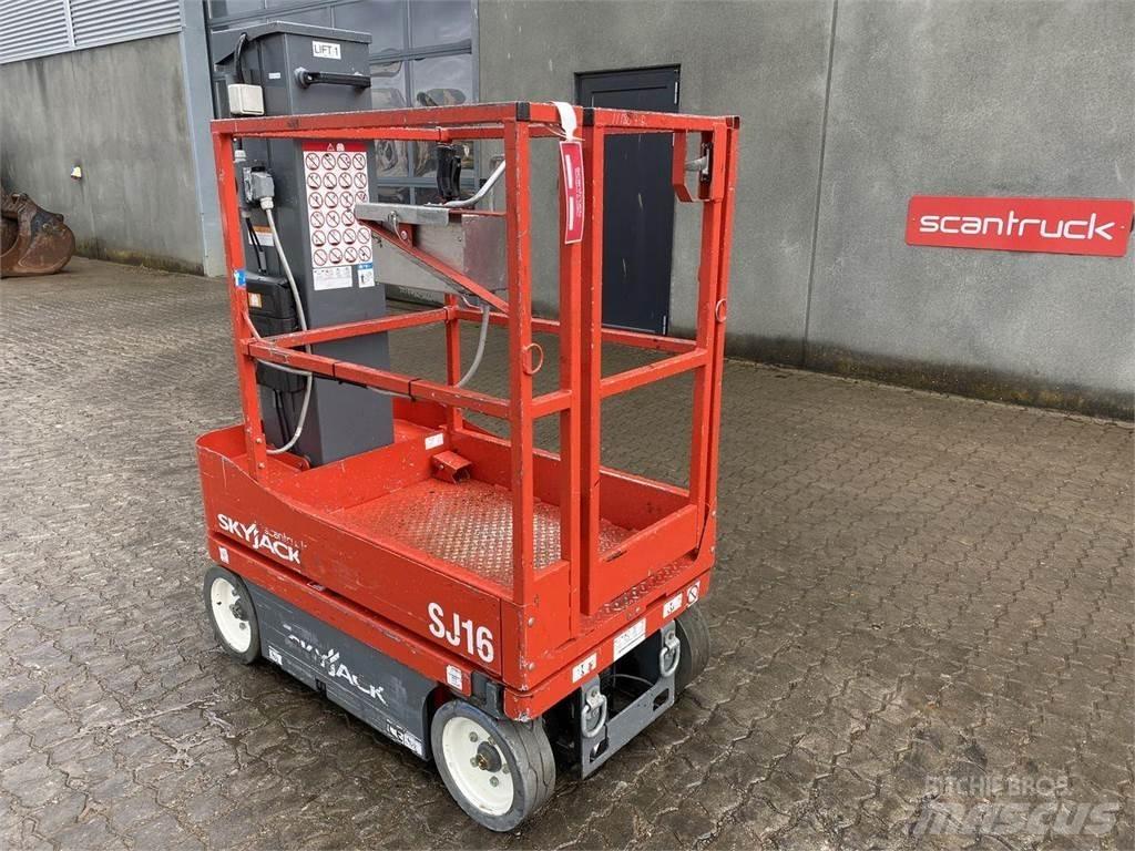 SkyJack SJ16 Podnośniki masztowe