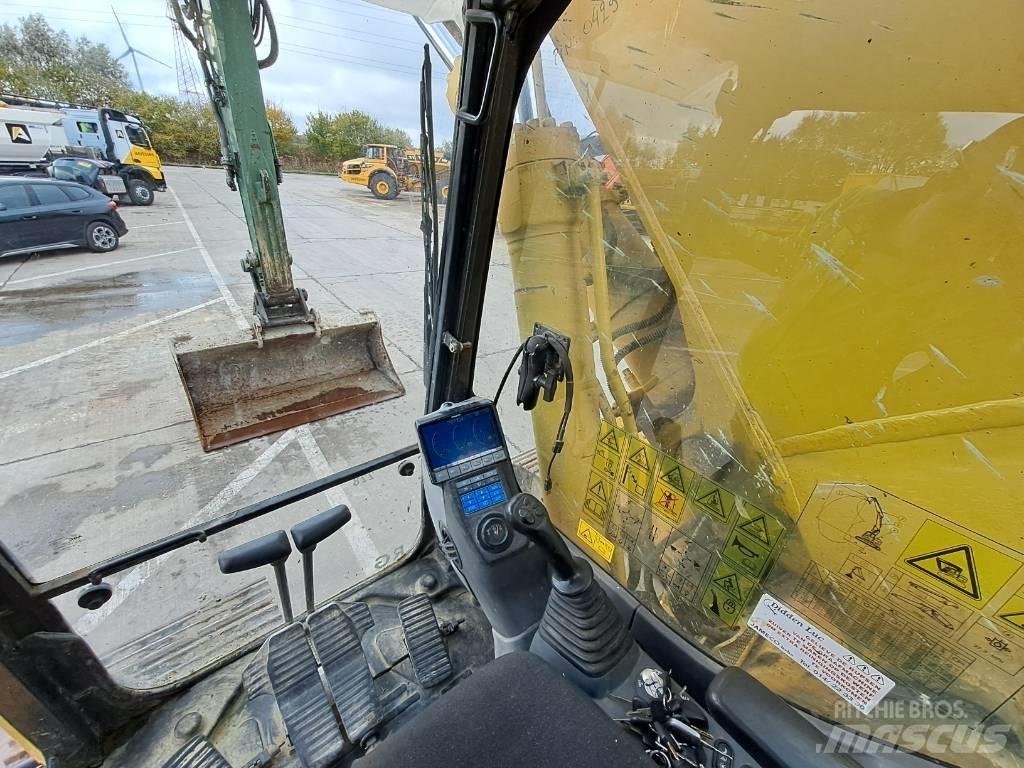Komatsu PC228USLC-8 Koparki gąsienicowe