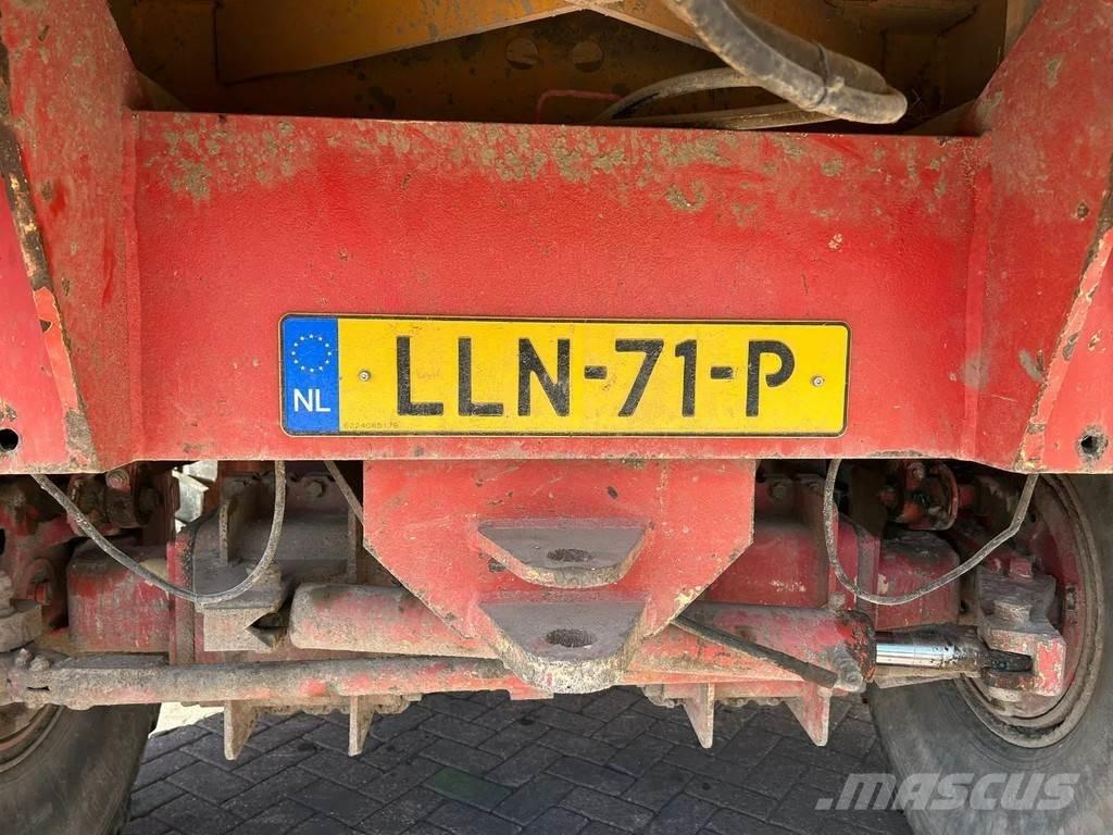 Jako Tiger 240S Maszyny komunalne