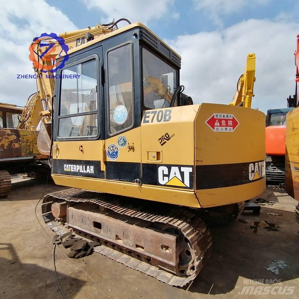 CAT E 70 B Minikoparki