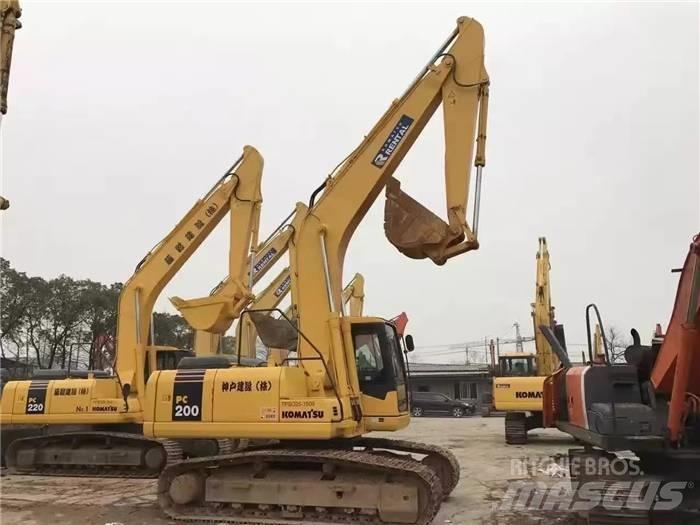 Komatsu PC 200-7 Koparki gąsienicowe