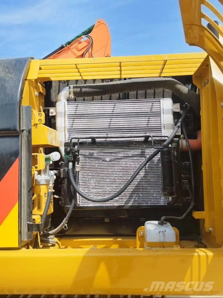 CAT 320 D 2 Midikoparki  7t - 12t