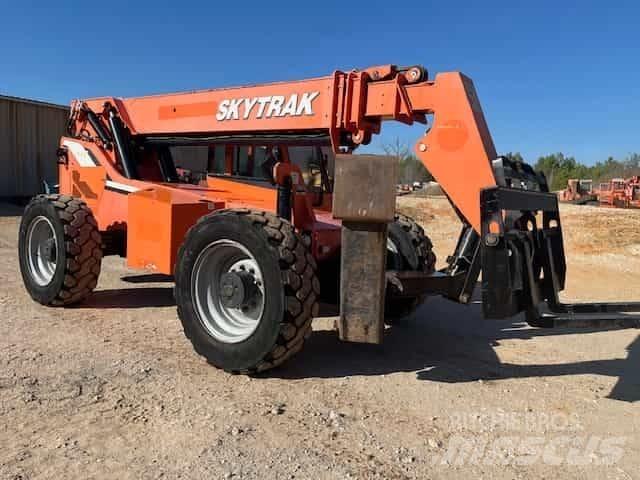 SkyTrak 10054 Ładowarki teleskopowe
