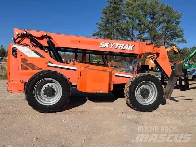 SkyTrak 10054 Ładowarki teleskopowe