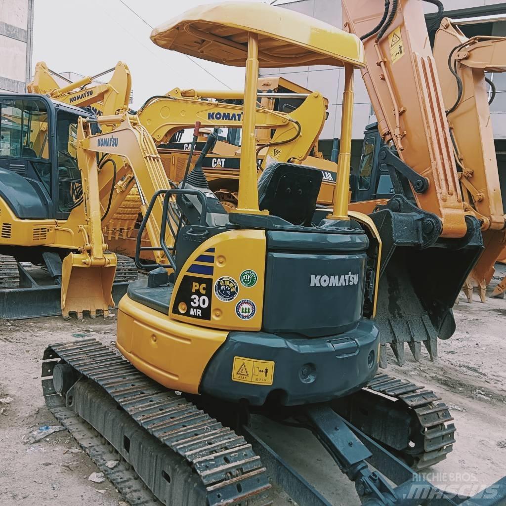 Komatsu PC30MR Minikoparki