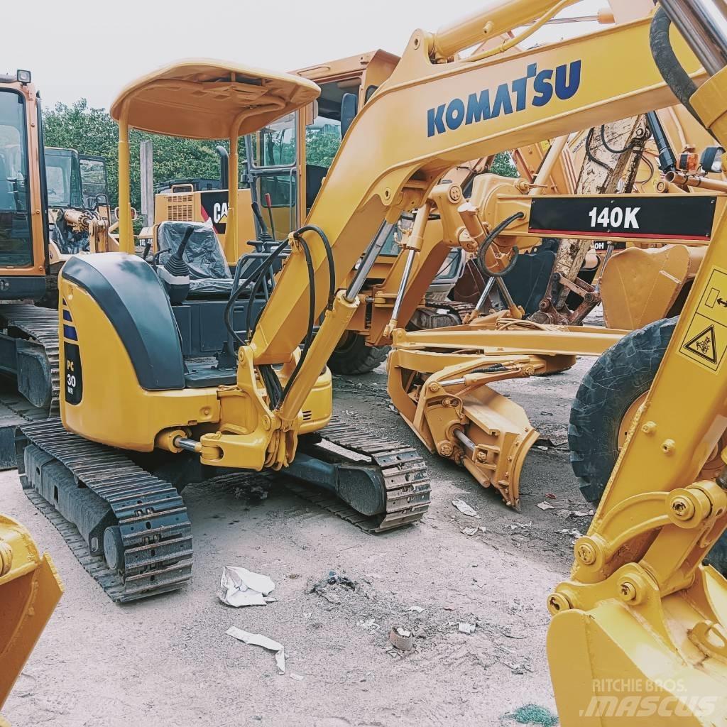 Komatsu PC30MR Minikoparki