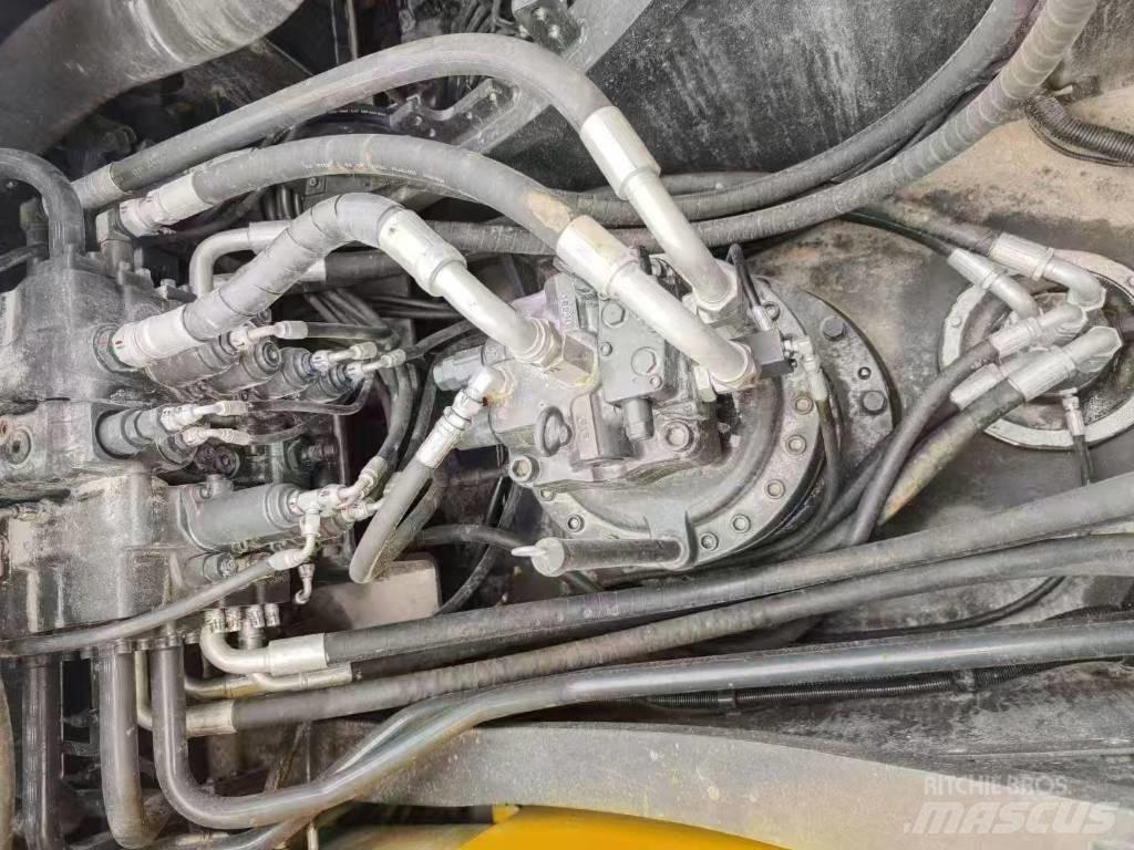 Volvo 240 Koparki gąsienicowe
