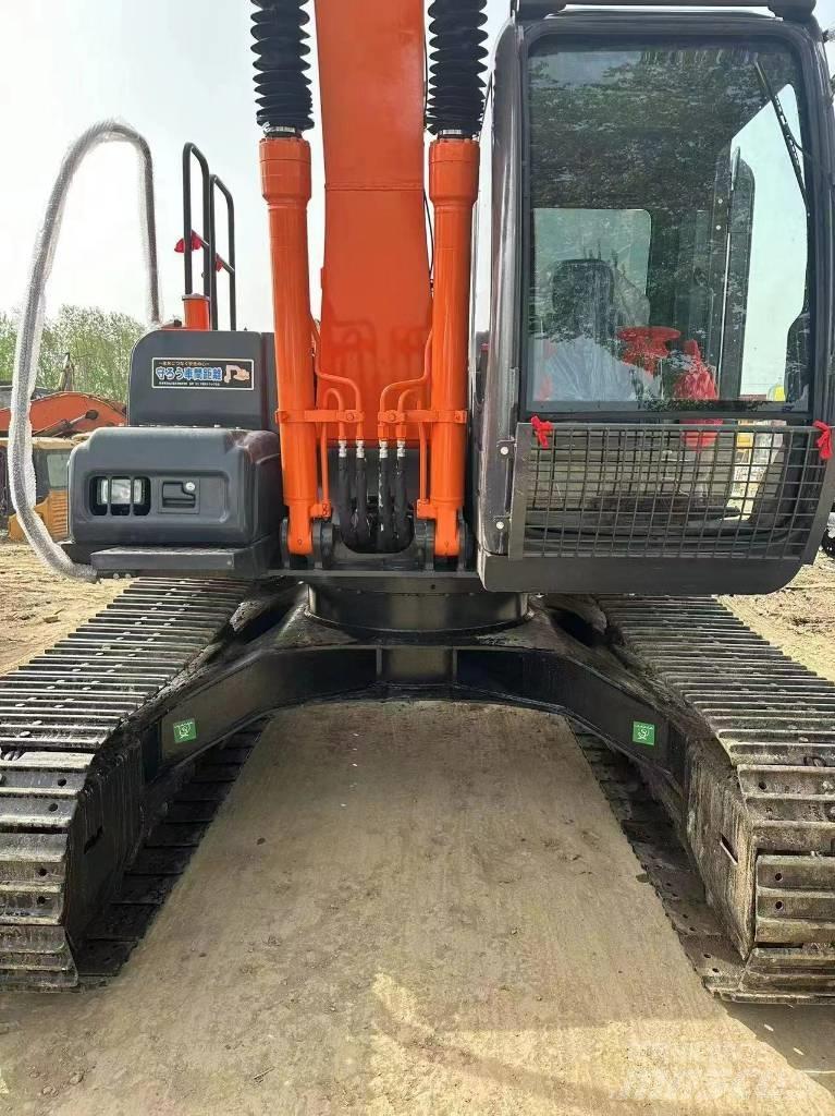 Hitachi ZX 130 Koparki gąsienicowe
