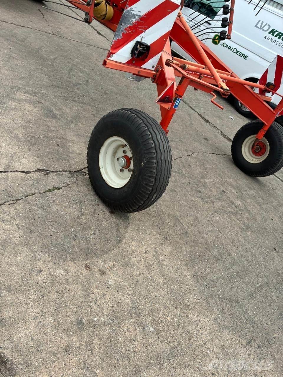 Kuhn GA 7301 Ciągnikowe żniwiarki pokosowe